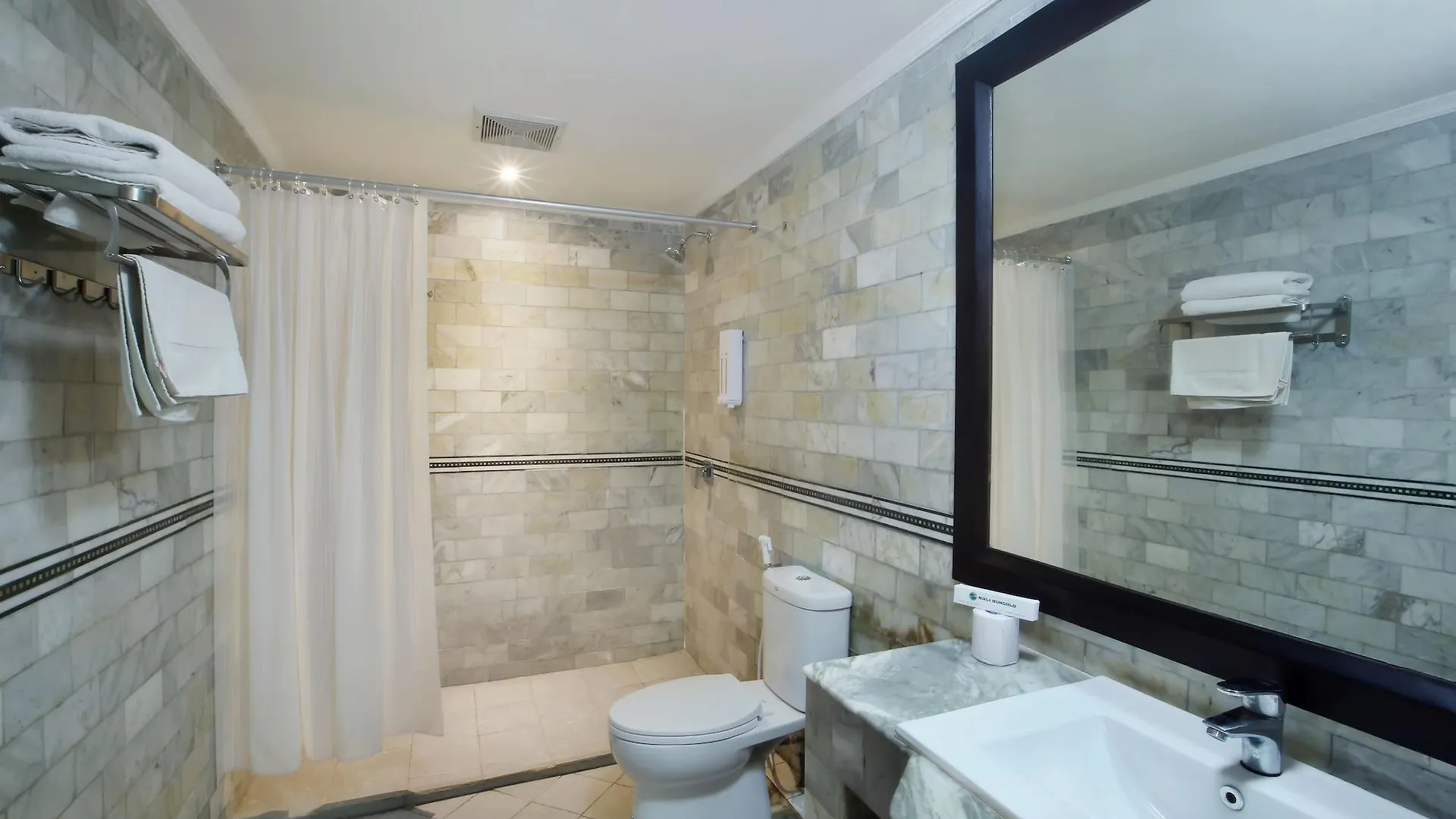 ***  Bali Bungalo Hotel Kuta Lombok Endonezya