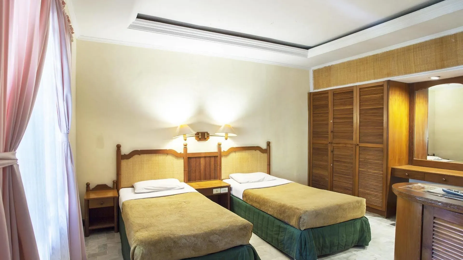 Bali Bungalo Hotel Kuta Lombok