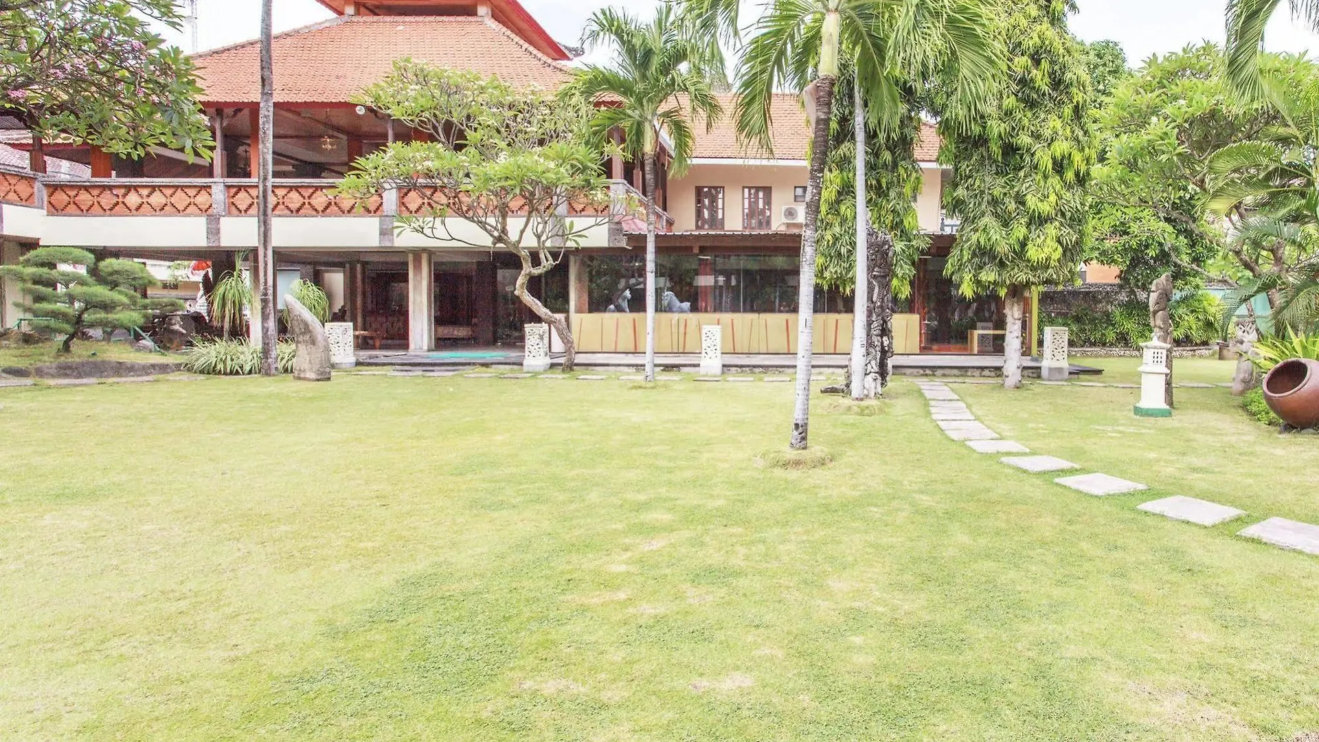 Bali Bungalo Hotel Kuta Lombok